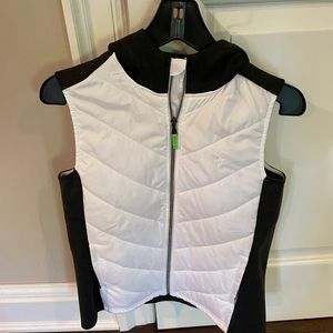 Ralph Lauren golf vest in excellent condition, worn once.
